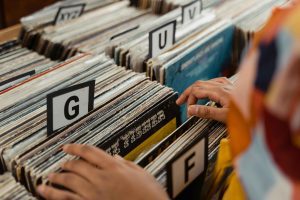 Ways to store vinyl records safely